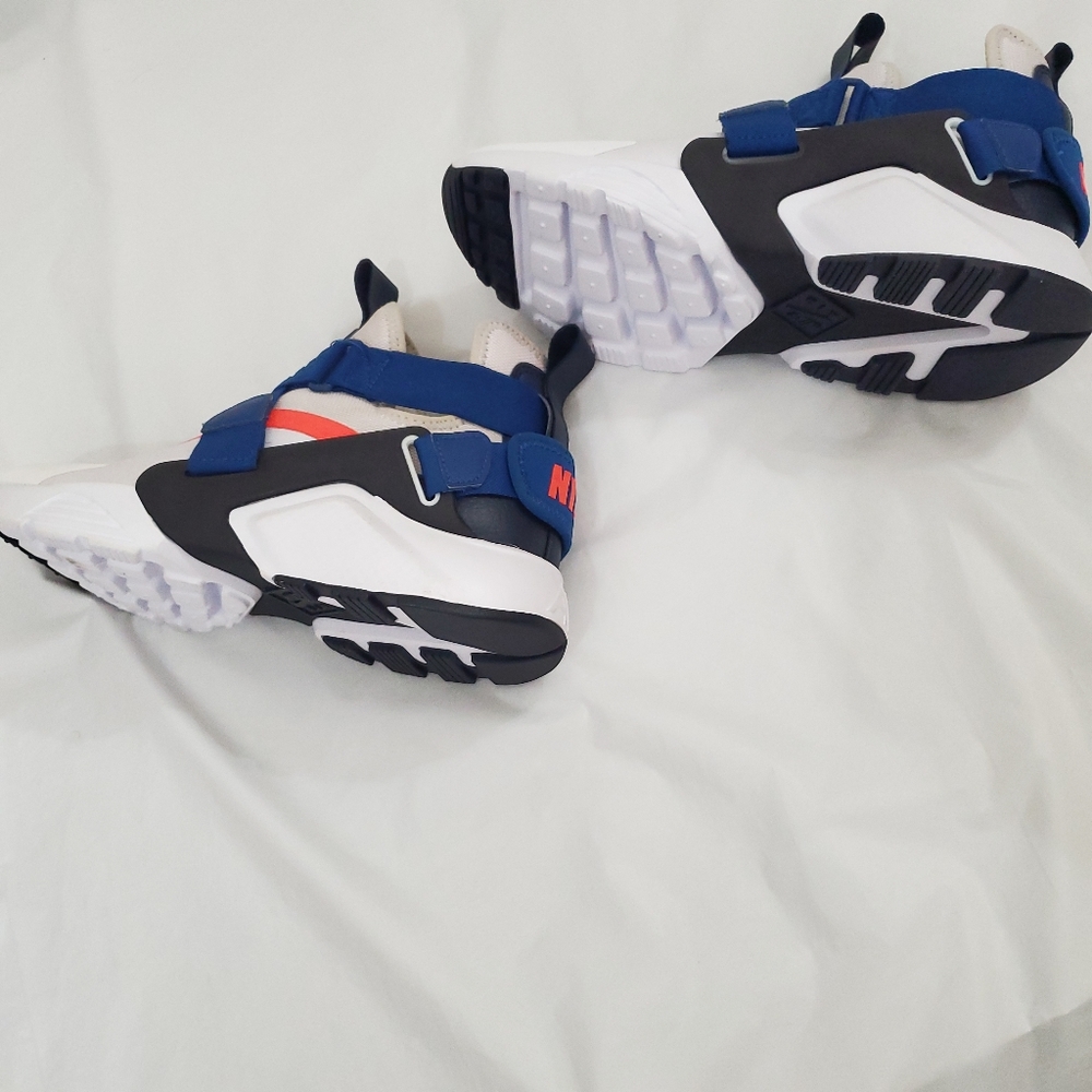 Nike Air Huarache - Picture 5 of 5